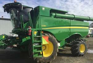 John Deere 2019   S780 Combines