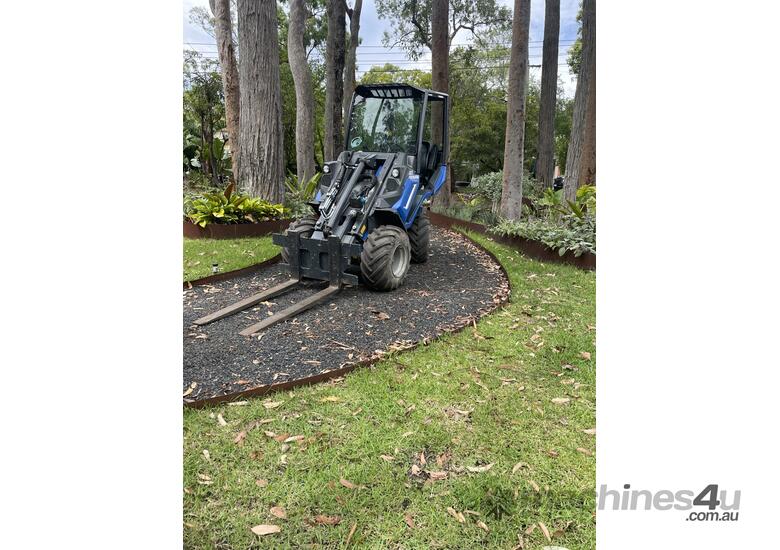 Articulated Mini Loader - Hire