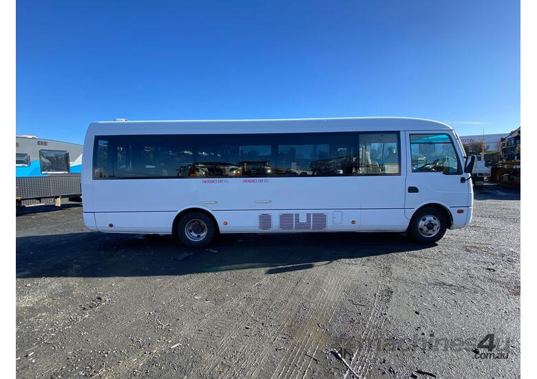 caption 2011 Mitsubishi Fuso Rosa BE600 24 Seater Bus