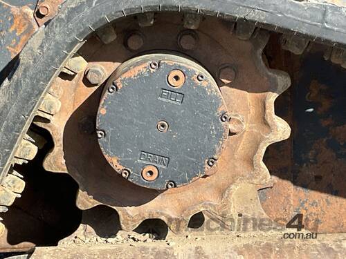 2016 Kubota SVL75 Skid Steer (Tracked)