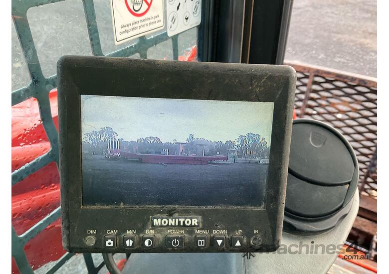 2016 Kubota SVL75 Skid Steer (Tracked)