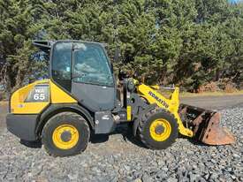 2013 Komatsu WA65-6 - picture1' - Click to enlarge