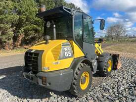 2013 Komatsu WA65-6 - picture2' - Click to enlarge