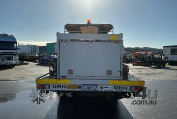 2017 Hino FG 500 1628 Crew Cab Service Body 2017 Hino FG 500 1628 Crew Cab Service Body