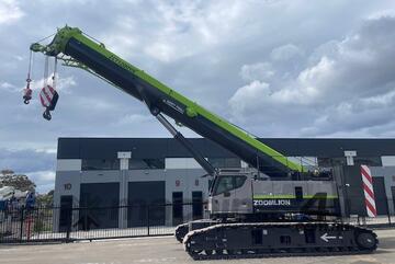 120T Telescopic Crawler Crane with a 65.7m Boom and 17.5m Jib
