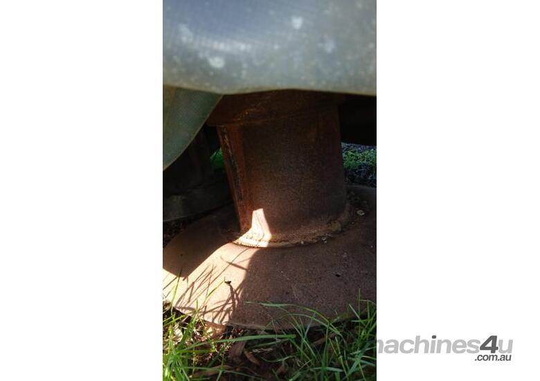 caption Kuhn PZ-CM165 Drum Mower