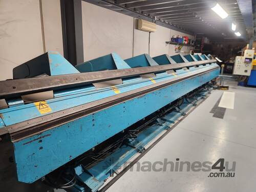 Imperial 8m slitter folder