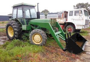 (10128) John Deere 3130 FEL (Maryborough, VIC)
