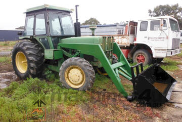 (10128) John Deere 3130 FEL (Maryborough, VIC)