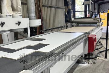 SCM Pratix CNC Cell with auto labeling