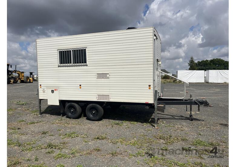 2018 Traymark Caravan/Portable Office