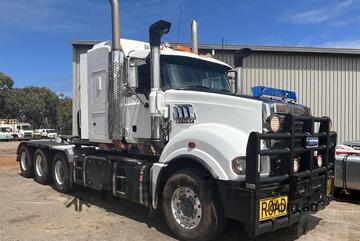 Mack   Superliner CLXT