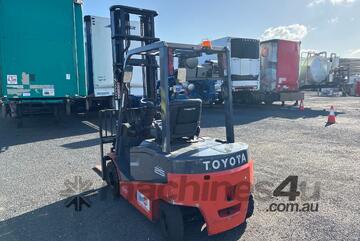 Toyota 2015   8FBN25 Forklift