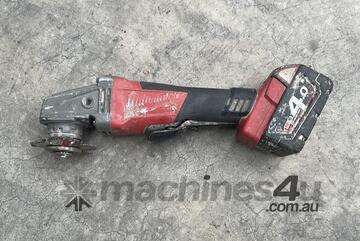 Milwaukee M18 CAG125XPD Cordless Angle Grinder