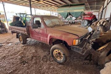 Toyota 1984   Hilux