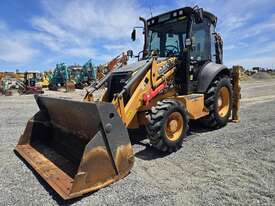 2017 Case 580ST Extender Hoe - picture0' - Click to enlarge