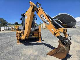 2017 Case 580ST Extender Hoe - picture2' - Click to enlarge