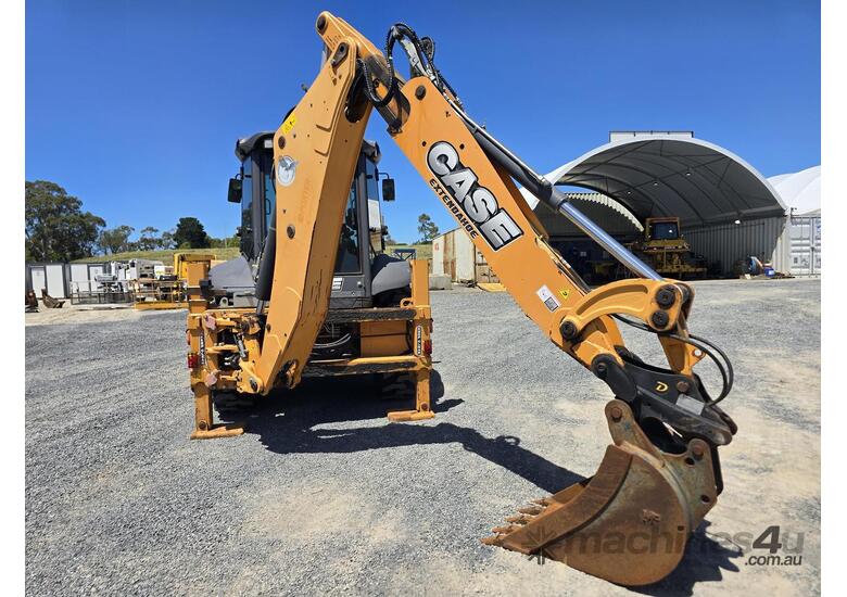 2017 Case 580ST Extender Hoe