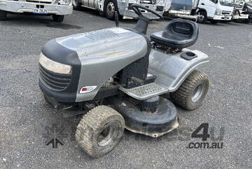 Craftsman LTS1500 Ride On Mower