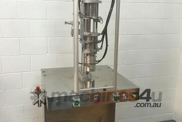 Aerosol Bag on valve undercup equipment  