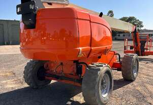 JLG 660SJ - 66ft 4x4 Telescopic Boom Lift + 240v Genset