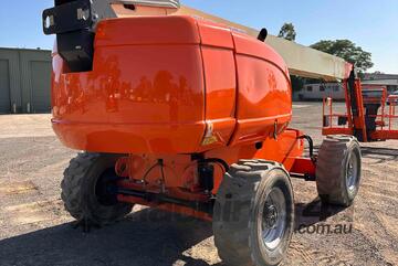 JLG 660SJ - 66ft 4x4 Telescopic Boom Lift + 240v Genset