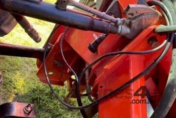 Kuhn (9041) 2019   3pl spreader