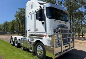 2017 Kenworth K200, Cummins X15 (66k kms on Cummins rebuild), 18sp manual