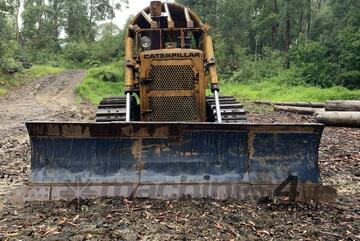 1974 Caterpillar D6C Dozer (Steel Track)