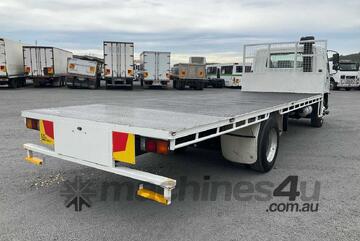2011 Mitsubishi Fighter FM 1627 Table Top
