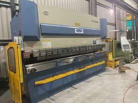 Steelmaster Hydraulic Press Brake - picture2' - Click to enlarge