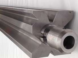 Custom made quality press brake tooling - picture0' - Click to enlarge