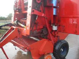 USED FERABOLI ROUND BALERS - picture1' - Click to enlarge