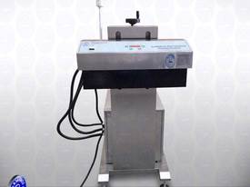 Digitally controlled Induction Sealer- water coole - picture0' - Click to enlarge