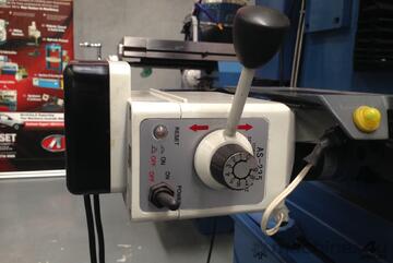 Power Feed Units 110 & 240V X & Y Axis