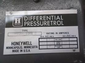 HONEYWELL P606A DIFFERENTIAL PRESSURE CONTROLLER#P - picture0' - Click to enlarge