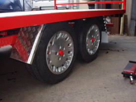 FLAT TOP TRAILERS BY WESTERN TRAILER - picture1' - Click to enlarge