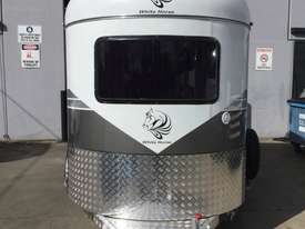 White Horse Tag Horse Float Trailer - picture2' - Click to enlarge