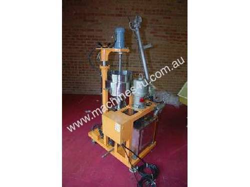 Submersible pump with feed hopper, agitator & s/s tank,