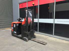 BT  Stock Picker Forklift - picture0' - Click to enlarge