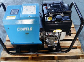 Cigweld Diesel Welding Machine 170 amp Welder Generator 240 & 415 Volt power  - picture2' - Click to enlarge