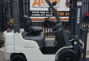 ACTIVE FORKLIFTS - Nissan PL01A18JU Container Entry Side Shift 4300mm Lift Low Hours Fresh Paint