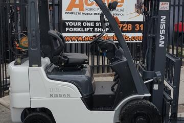 ACTIVE FORKLIFTS - Nissan PL01A18JU Container Entry Side Shift 4300mm Lift Low Hours Fresh Paint ACTIVE FORKLIFTS - Nissan PL01A18JU Container Entry Side Shift 4300mm Lift Low Hours Fresh Paint
