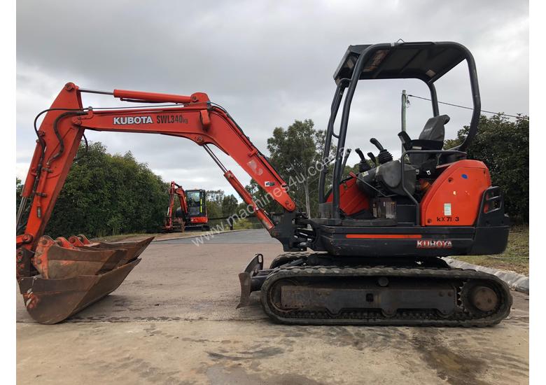 caption SOLD--Kubota KX71-3 2.8Tonne Rubber Tracked, Hyd Quick Hitch, 1200mm Mud, 600mm Bucket