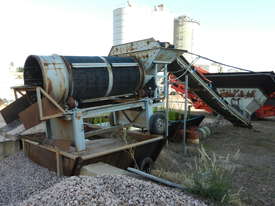 Trommel Screen, complete with conveyor & pump.  - picture2' - Click to enlarge