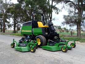 John Deere 1600 Wide Area mower Lawn Equipment - picture0' - Click to enlarge