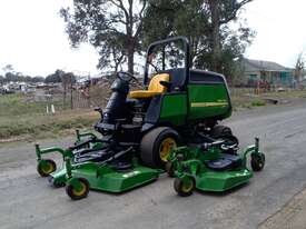 John Deere 1600 Wide Area mower Lawn Equipment - picture0' - Click to enlarge