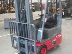 Linde 1.4T Used Electric Forklift E14 - picture2' - Click to enlarge