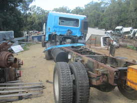2005 Hino GD1J - Wrecking - Stock ID 1535 - picture1' - Click to enlarge