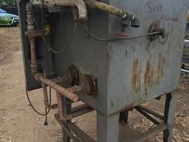 Big Gas Furnace (interior bricks in excellent condition) - picture2' - Click to enlarge